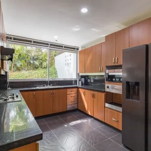 Verde Mansion, a luxury stay in Medellin Colombia