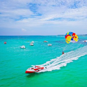 San Andres Parasailing